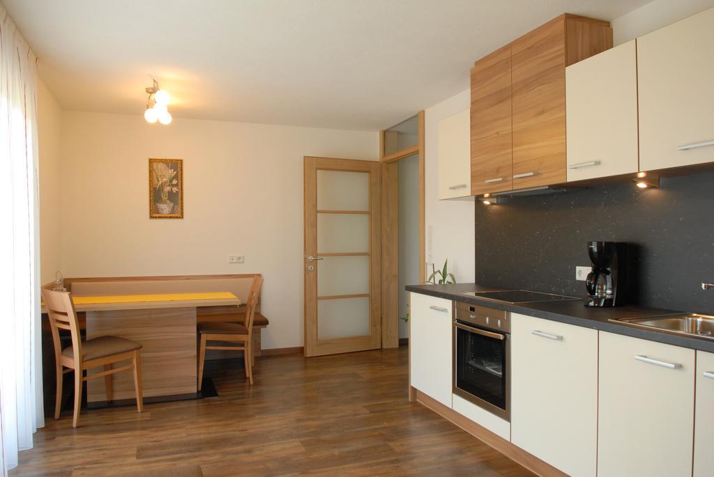 Appartament Eichnerhof Chienes Ruang foto