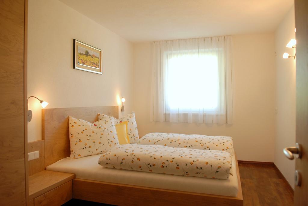 Appartament Eichnerhof Chienes Ruang foto